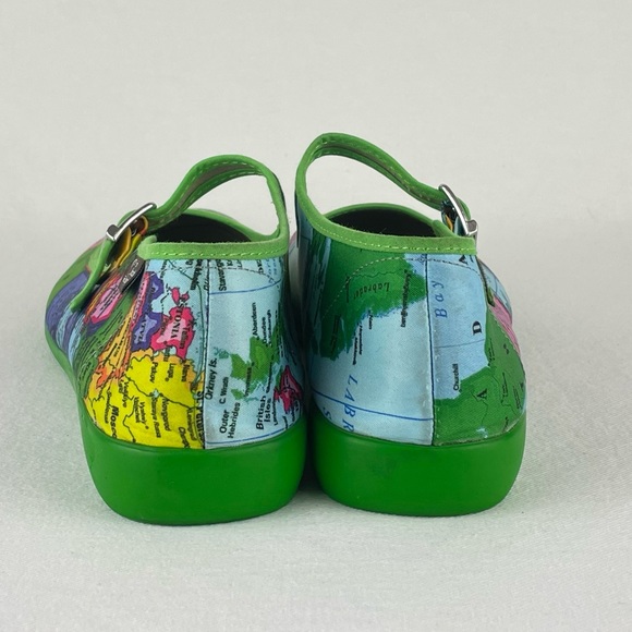Hot Chocolate Design Chocolaticas Bon Voyage Mary Jane Flat Women’s 8 Map - Picture 5 of 16